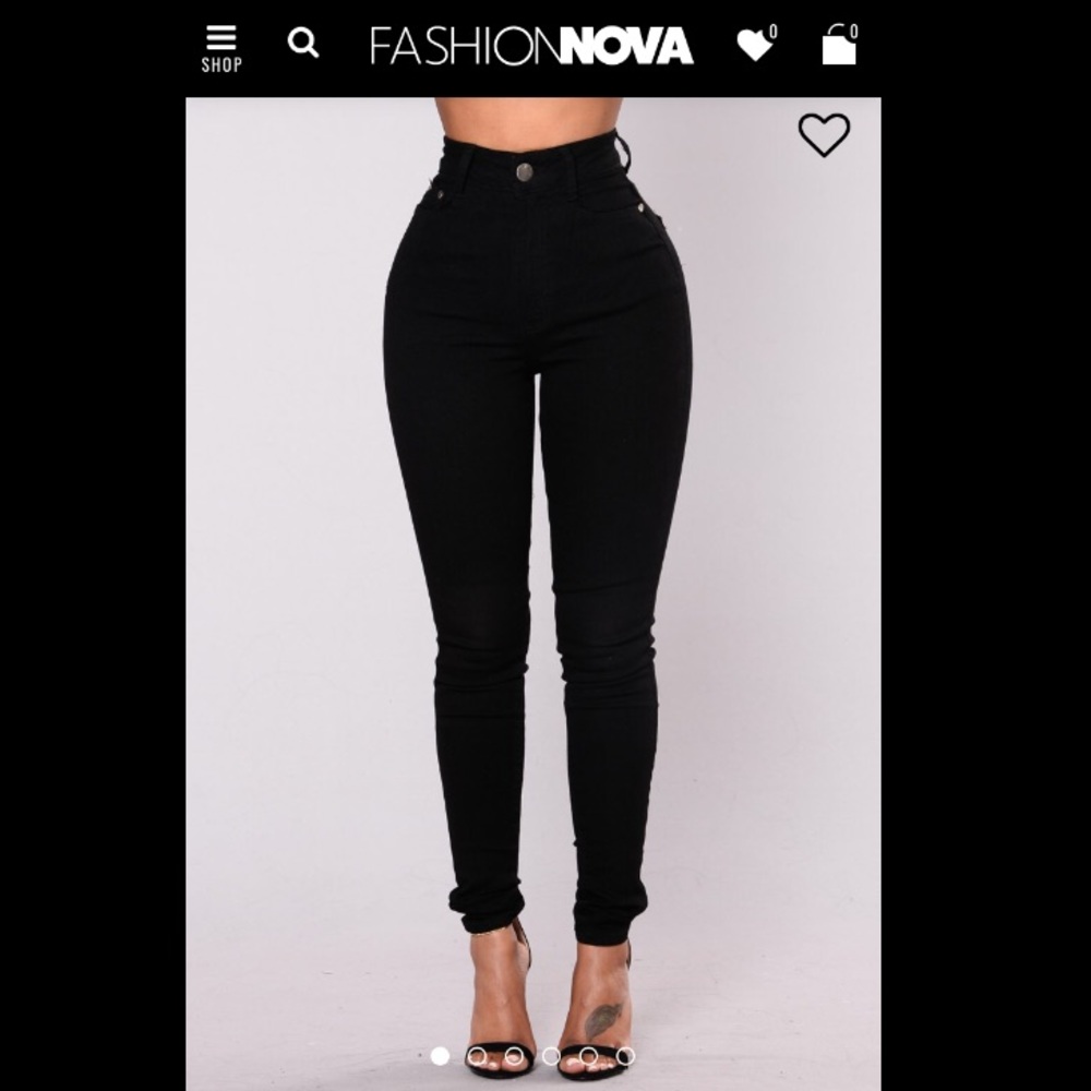 Fashion Nova Coraline High Rise Jeans Size 9